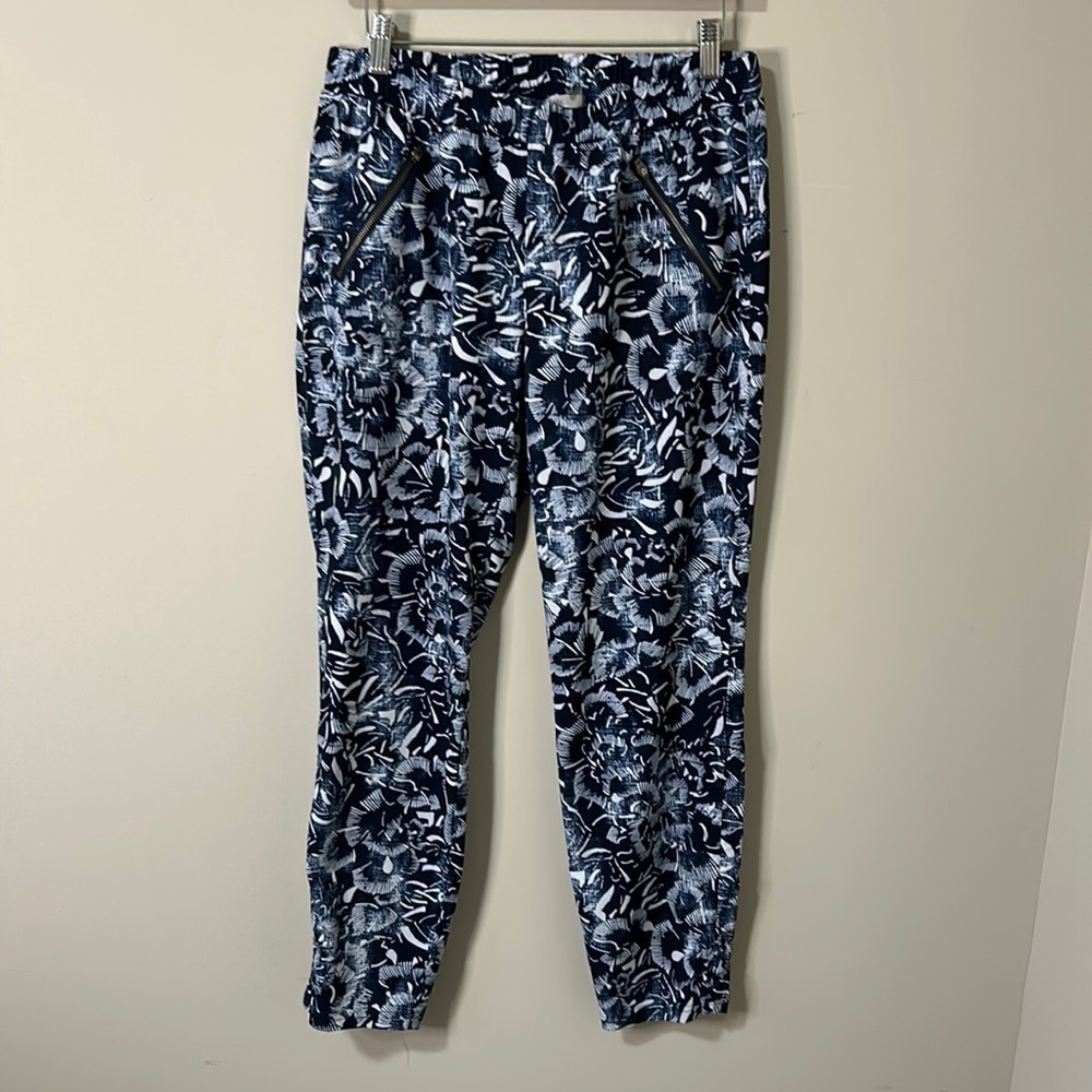Athleta Ariel Aspire Printed Pant Jogger Blue Floral Lightweight stretch Size 10 - Picture 5 of 16